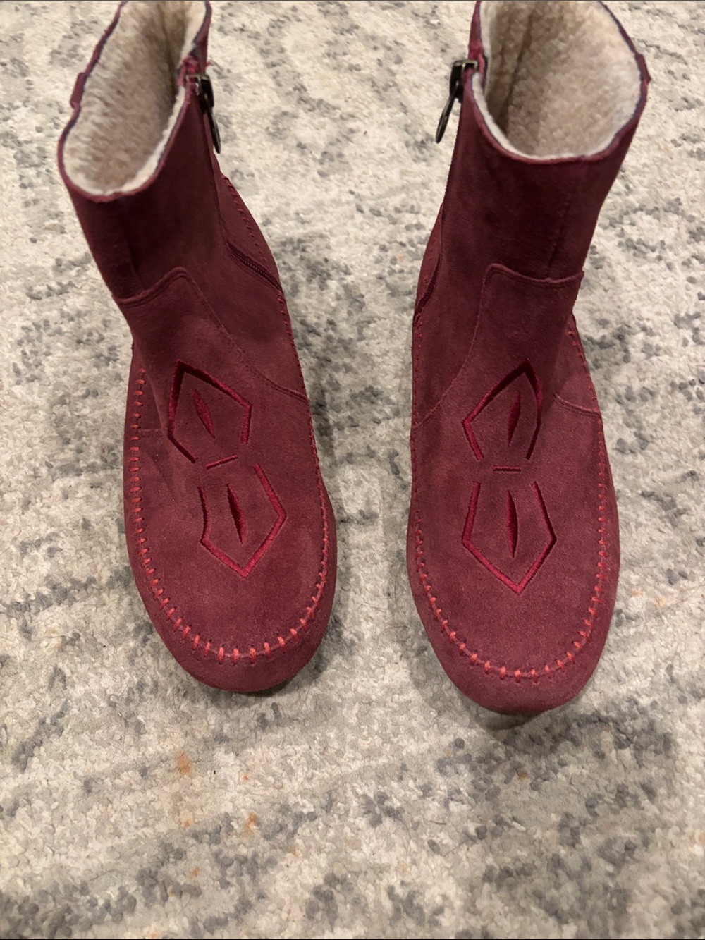 Sports barefoot wool Women's Burgundy Suede Ankle Boots - Cozy Lined Fashion